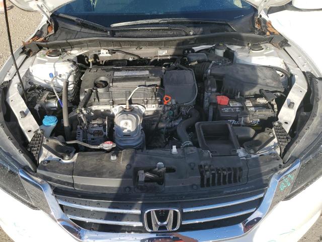 Photo 11 from auction – 2015 HONDA ACCORD LX with VIN 1HGCR2F32FA053724