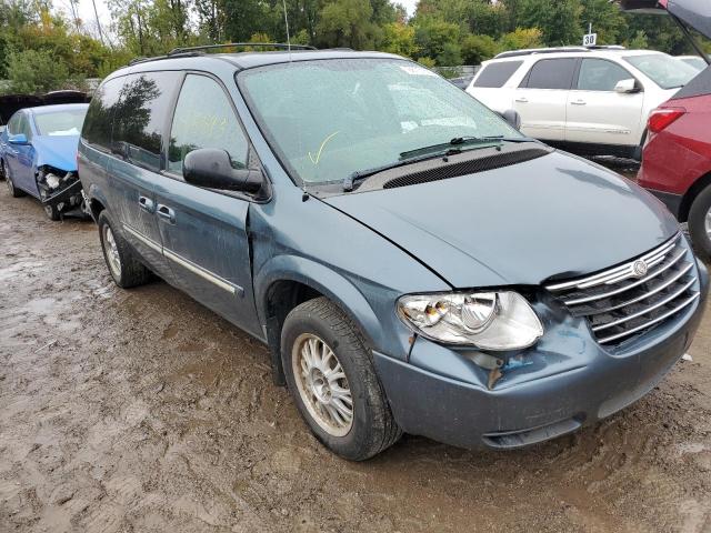 Photo 4 from auction – 2006 CHRYSLER TOWN & COU with VIN 2A4GP54L36R776546