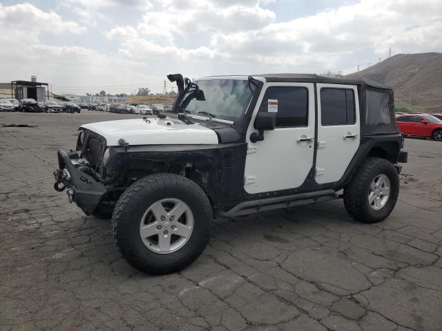 Zdjęcie 1 z aukcji – 2015 JEEP WRANGLER U z VIN 1C4BJWFG7FL743632
