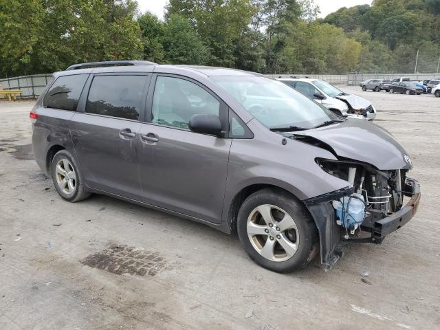 Photo 4 from auction – 2013 TOYOTA SIENNA LE with VIN 5TDKK3DCXDS320227