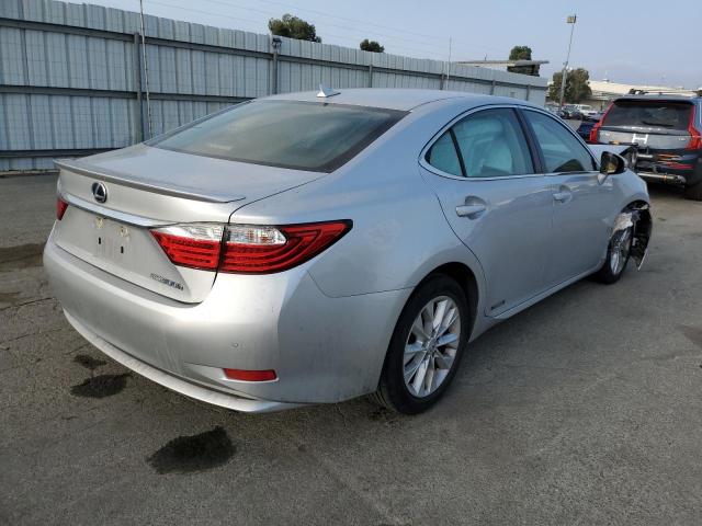 Photo 3 from auction – 2013 LEXUS ES 300H with VIN JTHBW1GG5D2031866