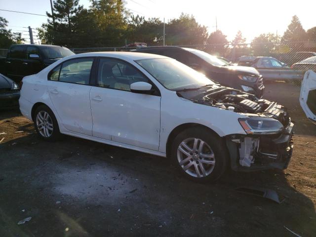 Photo 4 from auction – 2018 VOLKSWAGEN JETTA S with VIN 3VW2B7AJ2JM222411
