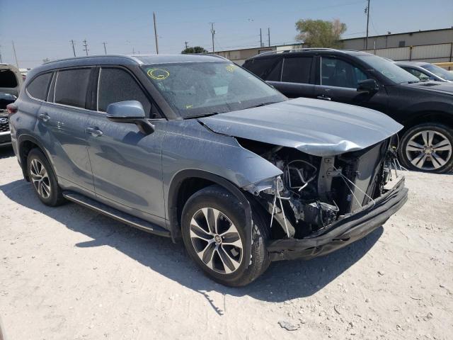 Photo 4 from auction – 2022 TOYOTA HIGHLANDER with VIN 5TDGZRAH5NS119082