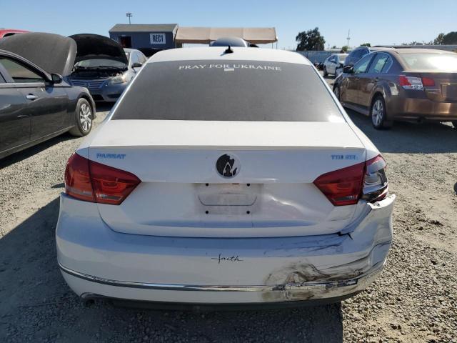 Photo 6 from auction – 2013 VOLKSWAGEN PASSAT SEL with VIN 1VWCN7A37DC046989