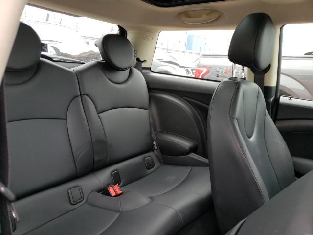 Снимка 10 от търг – 2011 MINI COOPER с VIN WMWSU3C55BTX96474
