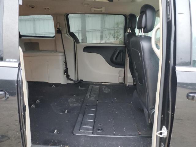 Photo 11 from auction – 2013 CHRYSLER TOWN & COU with VIN 2C4RC1BG4DR744176