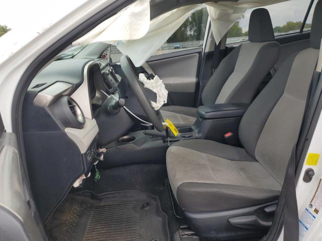Photo 7 from auction – 2014 TOYOTA RAV4 LE with VIN JTMBFREV3ED060533