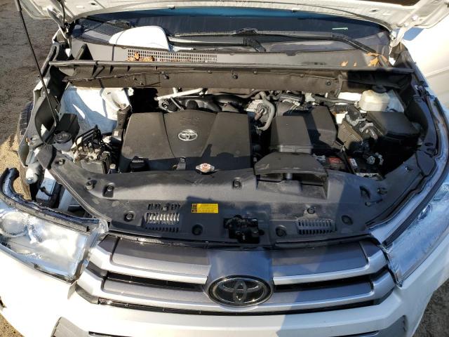 صورة رقم 11 من المزاد - 2018 TOYOTA HIGHLANDER مع VIN 5TDJZRFH0JS549305