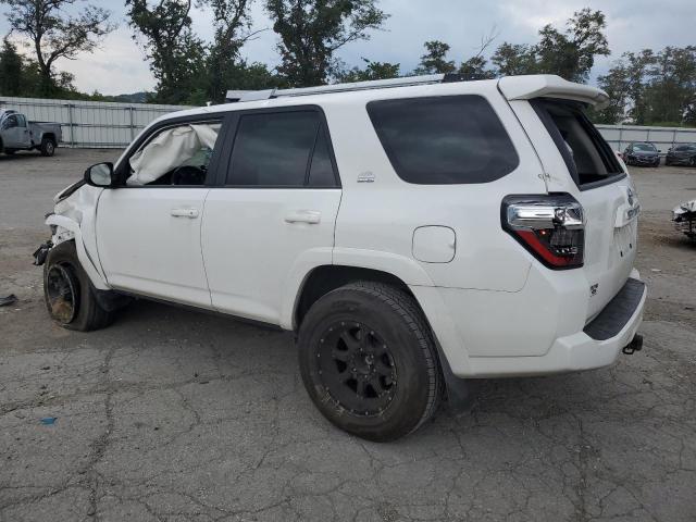 Photo 2 from auction – 2018 TOYOTA 4RUNNER SR with VIN JTEBU5JR5J5485436