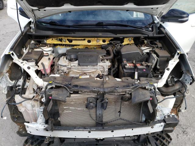 Photo 12 from auction – 2016 TOYOTA RAV4 SE with VIN JTMNFREV2GJ078653
