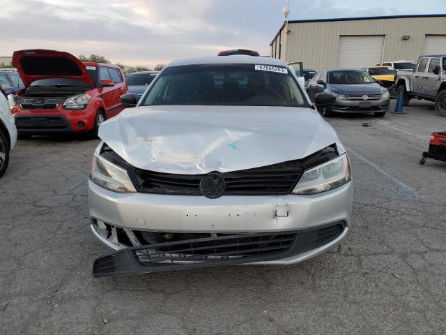 Photo 5 from auction – 2014 VOLKSWAGEN JETTA BASE with VIN 3VW2K7AJ0EM290955