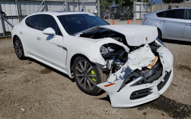 Photo 4 from auction – 2014 PORSCHE PANAMERA S with VIN WP0AD2A7XEL044691