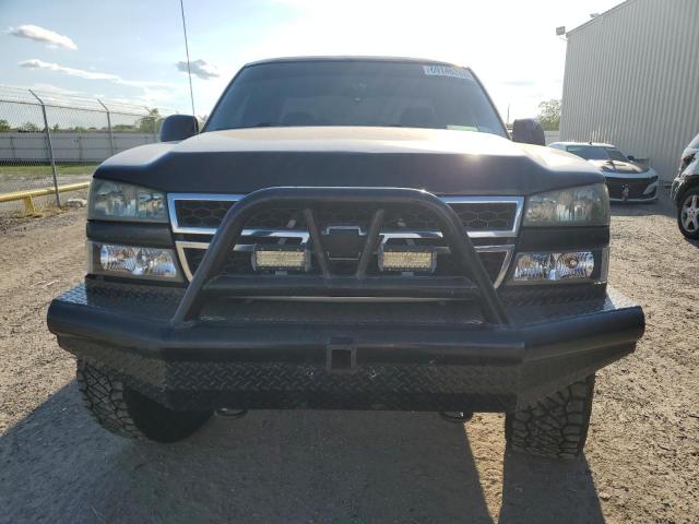 Photo 5 from auction – 2006 CHEVROLET SILVERADO with VIN 1GCEK19V06Z116596