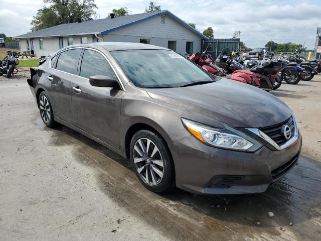 Photo 4 from auction – 2017 NISSAN ALTIMA 2.5 with VIN 1N4AL3AP3HC115393