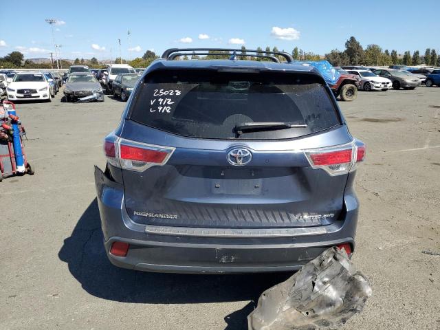 Photo 6 from auction – 2015 TOYOTA HIGHLANDER with VIN 5TDDKRFHXFS117801