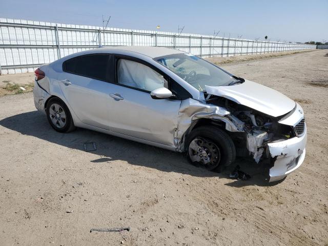 Photo 4 from auction – 2018 KIA FORTE LX with VIN 3KPFK4A75JE270034