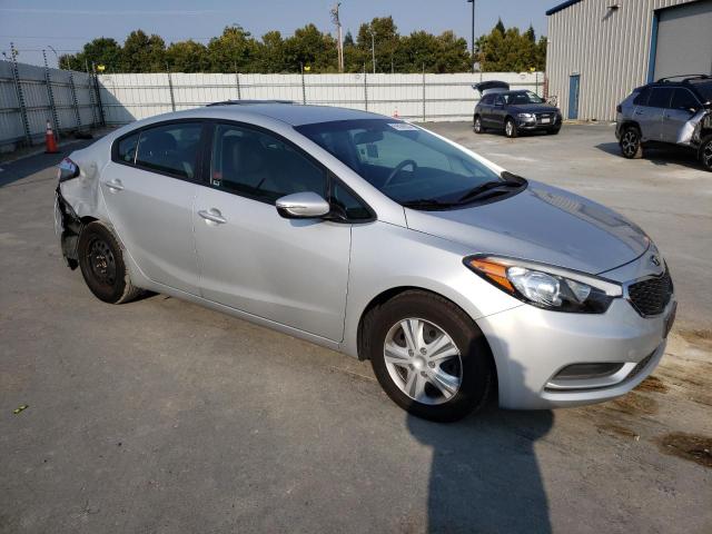 Снимка 4 от търг – 2015 KIA FORTE с VIN KNAFX4A67F5421979