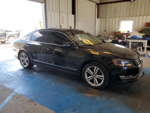 Photo 4 from auction – 2015 VOLKSWAGEN PASSAT SEL with VIN 1VWCV7A30FC035903