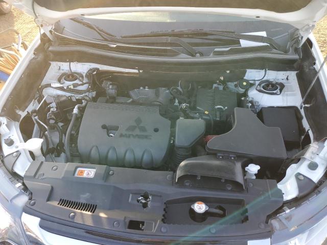 Photo 12 from auction – 2018 MITSUBISHI OUTLANDER with VIN JA4AZ3A32JZ040236