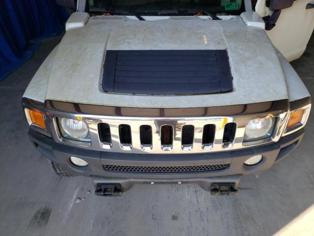 Photo 12 from auction – 2007 HUMMER H3 with VIN 5GTDN13E278184555