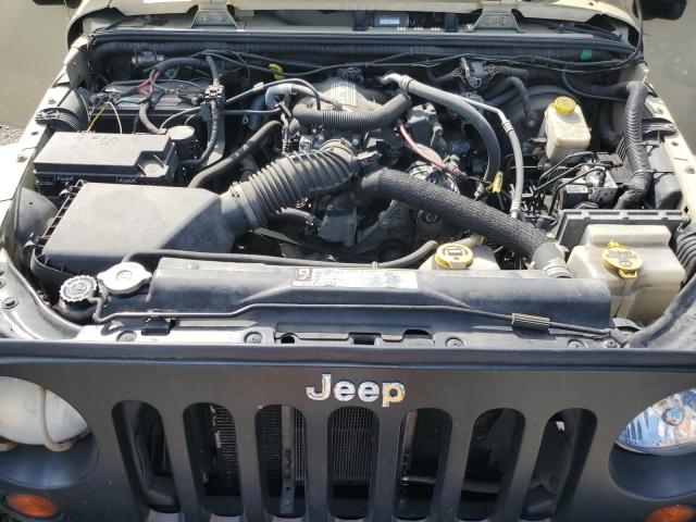 Снимка 11 от търг – 2011 JEEP WRANGLER U с VIN 1J4BA3H11BL581217