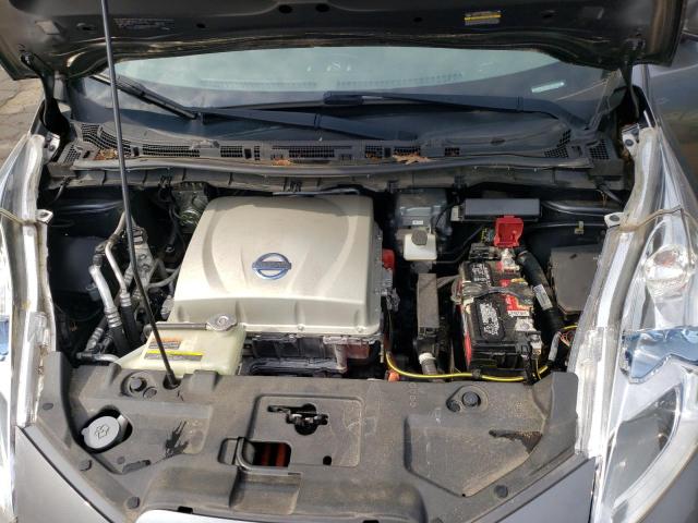 Photo 11 from auction – 2015 NISSAN LEAF S with VIN 1N4AZ0CPXFC321642