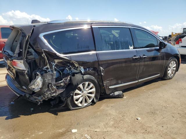 Photo 3 from auction – 2017 CHRYSLER PACIFICA T with VIN 2C4RC1EG7HR835573
