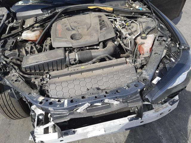 Photo 11 from auction – 2019 ALFA ROMEO GIULIA with VIN ZARFAMAN2K7598357