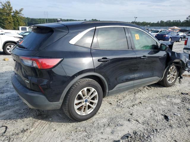 Photo 3 from auction – 2020 FORD ESCAPE SE with VIN 1FMCU0G68LUA22378