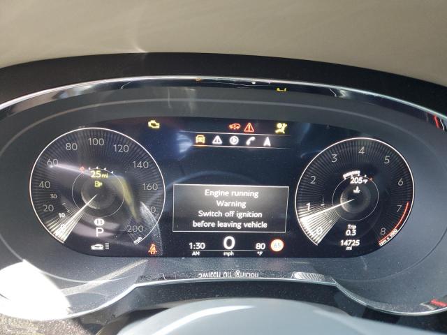 Photo 9 from auction – 2022 BENTLEY BENTAYGA with VIN SJAAM2ZV0NC039908
