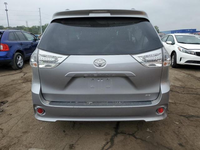 Photo 6 from auction – 2017 TOYOTA SIENNA SE with VIN 5TDXZ3DC3HS856962