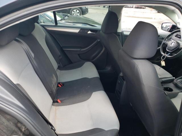 Photo 10 from auction – 2018 VOLKSWAGEN JETTA S with VIN 3VW2B7AJ3JM224250