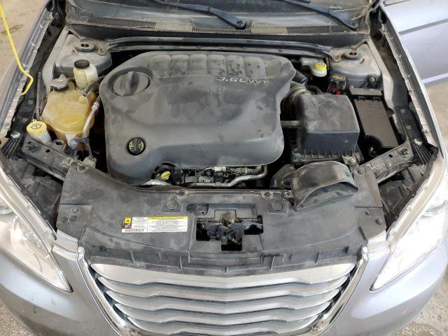 Photo 11 from auction – 2013 CHRYSLER 200 TOURIN with VIN 1C3CCBBG1DN528301