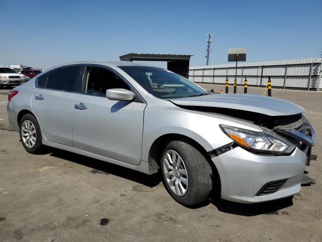 Photo 4 from auction – 2016 NISSAN ALTIMA 2.5 with VIN 1N4AL3AP1GN377352