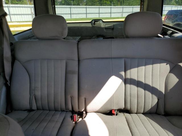 Photo 10 from auction – 2004 CHEVROLET BLAZER with VIN 1GNDT13X94K150701