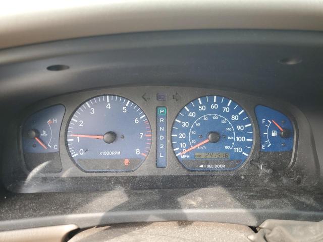 Photo 9 from auction – 2002 TOYOTA SIENNA LE with VIN 4T3ZF13CX2U426746