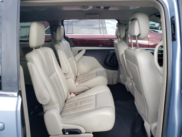 Photo 11 from auction – 2012 CHRYSLER TOWN & COU with VIN 2C4RC1BG2CR320719