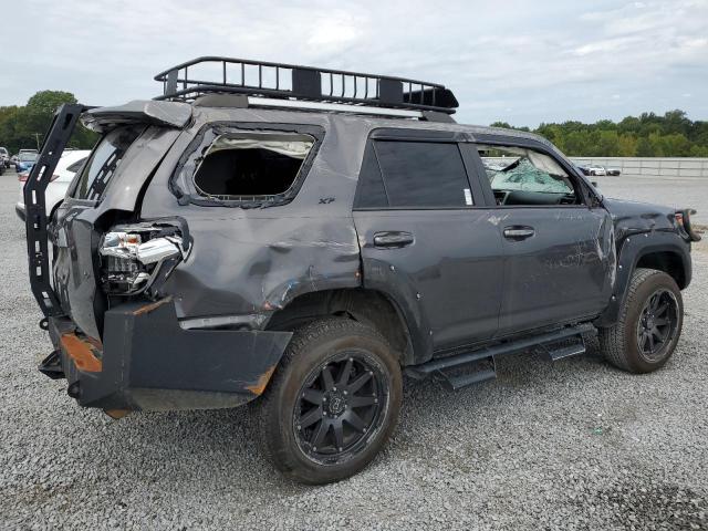 Photo 3 from auction – 2019 TOYOTA 4RUNNER SR with VIN JTEZU5JR7K5195330
