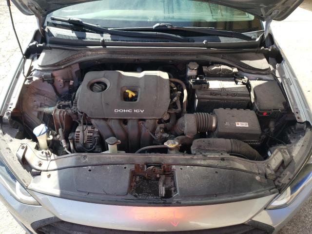 Photo 11 from auction – 2017 HYUNDAI ELANTRA SE with VIN 5NPD74LF2HH160044