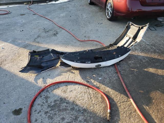 Photo 12 from auction – 2017 KIA OPTIMA EX with VIN 5XXGU4L32HG151030