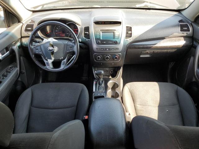 Photo 8 from auction – 2015 KIA SORENTO LX with VIN 5XYKT4A67FG650716