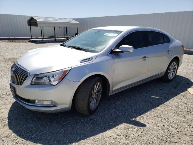 BUICK LACROSSE 2016 with VIN 1G4GB5G32GF132069 - Photo from auction