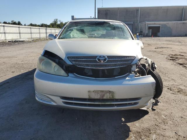 Photo 5 from auction – 2003 TOYOTA CAMRY with VIN 4T1BE32K03U747374