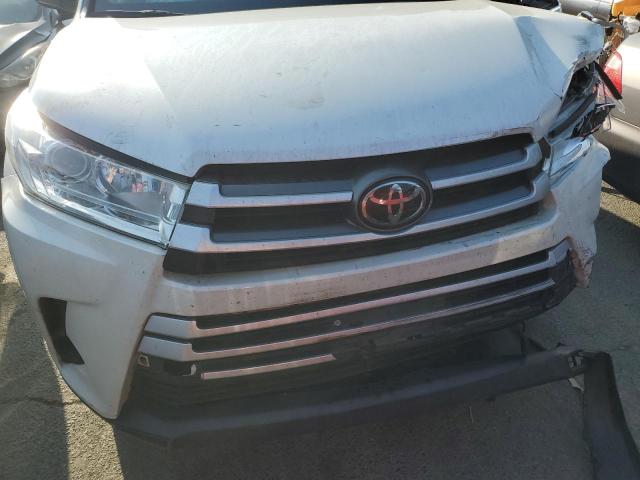 Photo 12 from auction – 2017 TOYOTA HIGHLANDER with VIN 5TDZARFH8HS024660