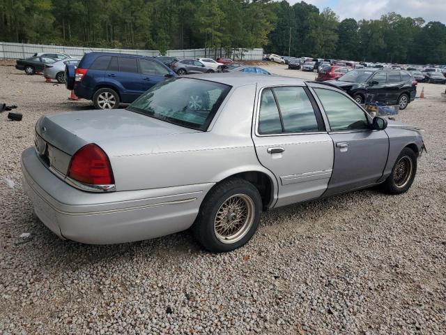 Photo 3 from auction – 2001 FORD CROWN VICT with VIN 2FAFP74W81X124863