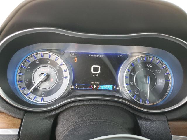 Photo 9 from auction – 2015 CHRYSLER 300C PLATI with VIN 2C3CCAPG8FH830618