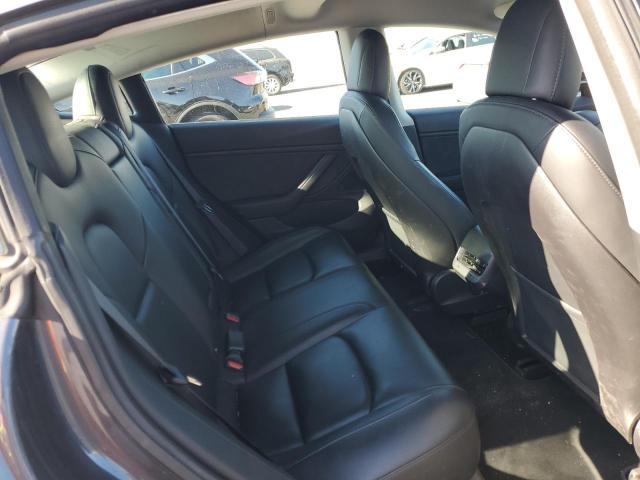 Photo 10 from auction – 2018 TESLA MODEL 3 with VIN 5YJ3E1EA4JF163095