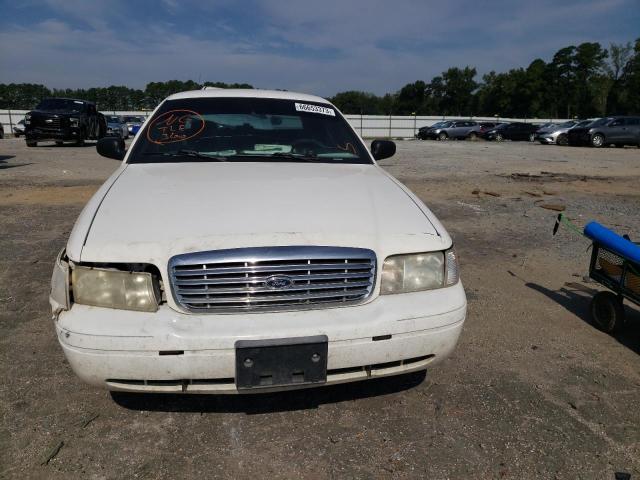 Photo 5 from auction – 2009 FORD CROWN VICT with VIN 2FAHP71V69X100495