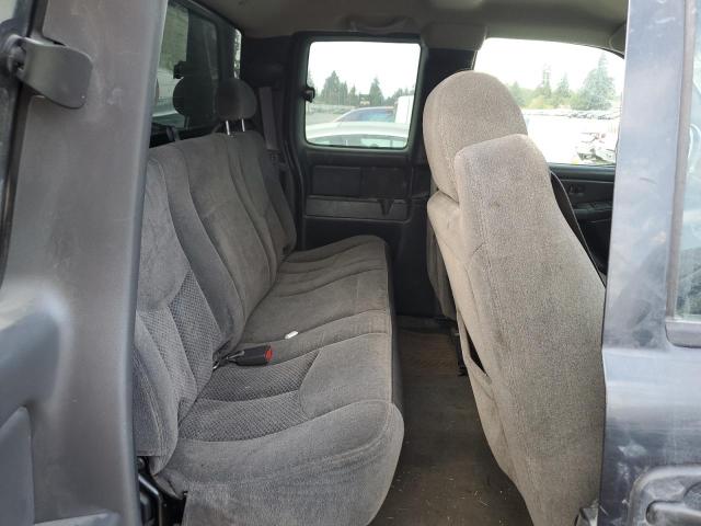 Photo 10 from auction – 2005 CHEVROLET SILVERADO with VIN 1GCEK19B05E304434