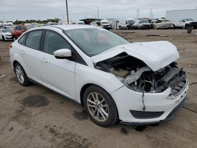 Photo 4 from auction – 2015 FORD FOCUS SE with VIN 1FADP3F22FL206375